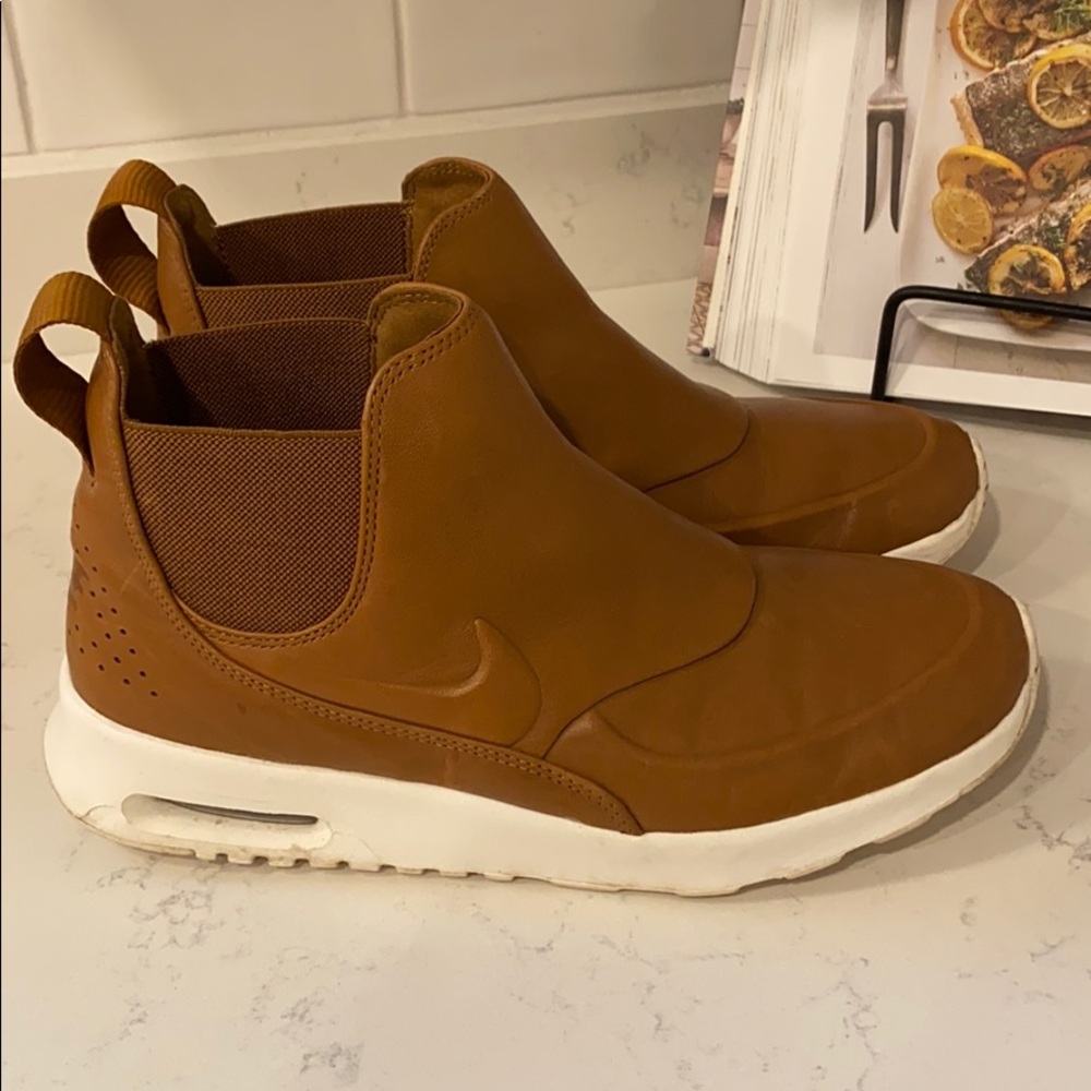 Nike Thea hightops 🌟 Rare!